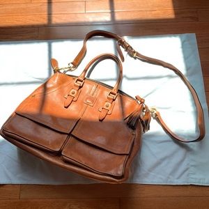 DOONEY AND BURKE HANDBAG